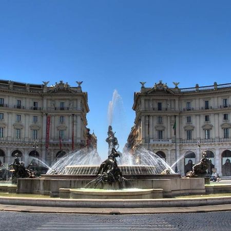 Charme & Chic Nazionale Hotel Roma Exterior foto