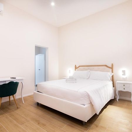 Charme & Chic Nazionale Hotel Roma Exterior foto